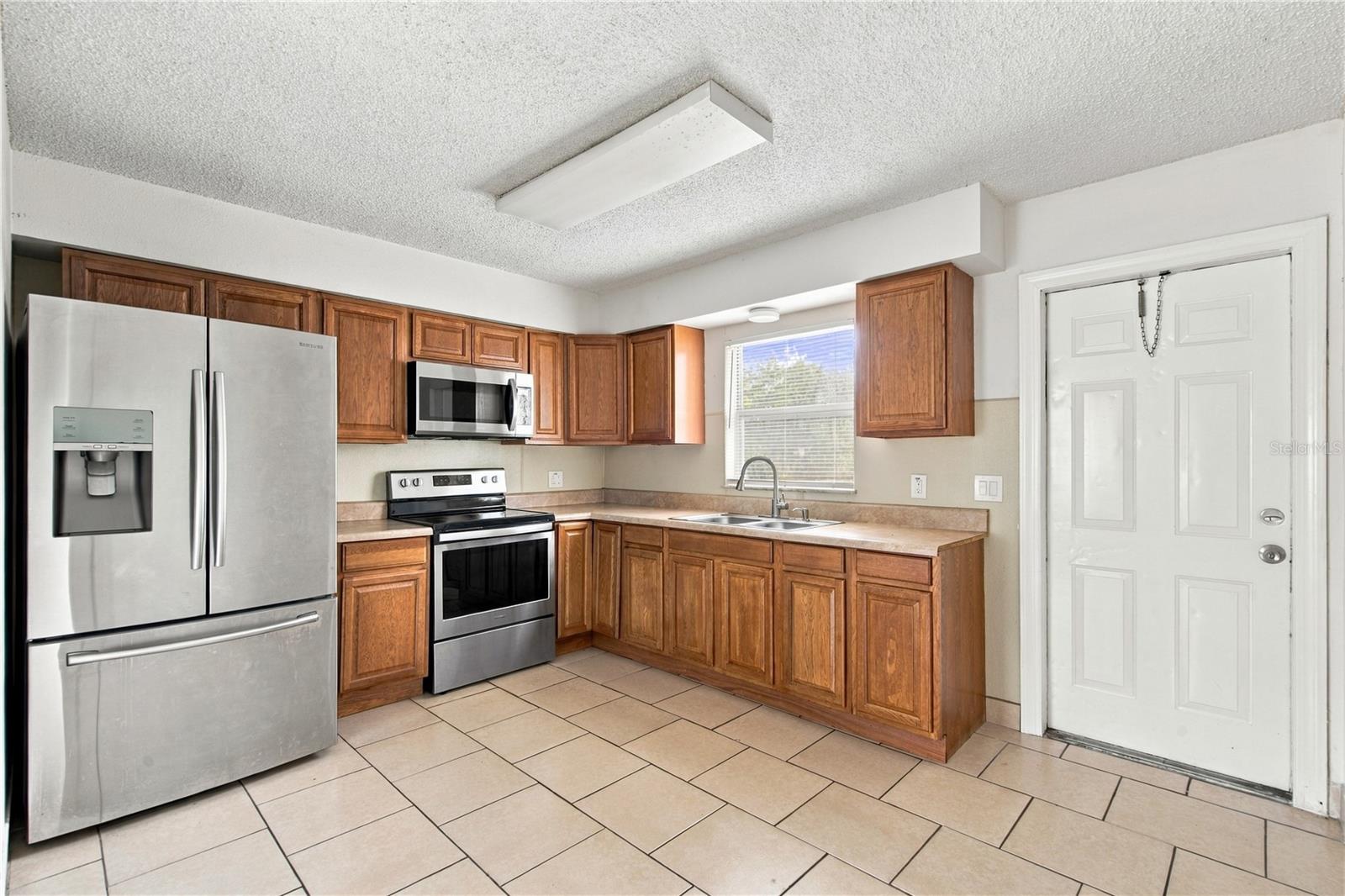 2461 Chestnut Woods Dr Property Photo 23
