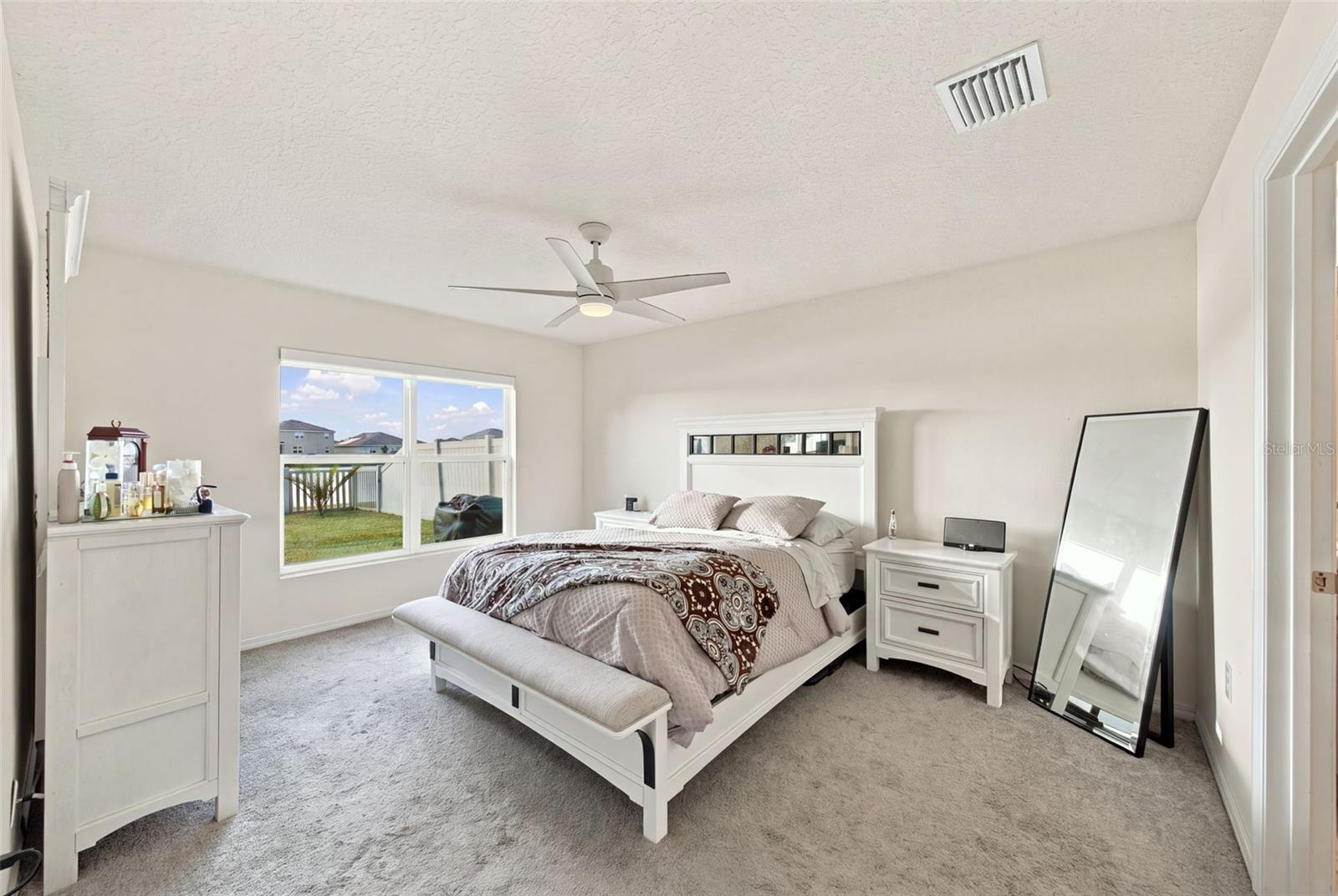 16739 Sunburst Lake St Property Photo 6