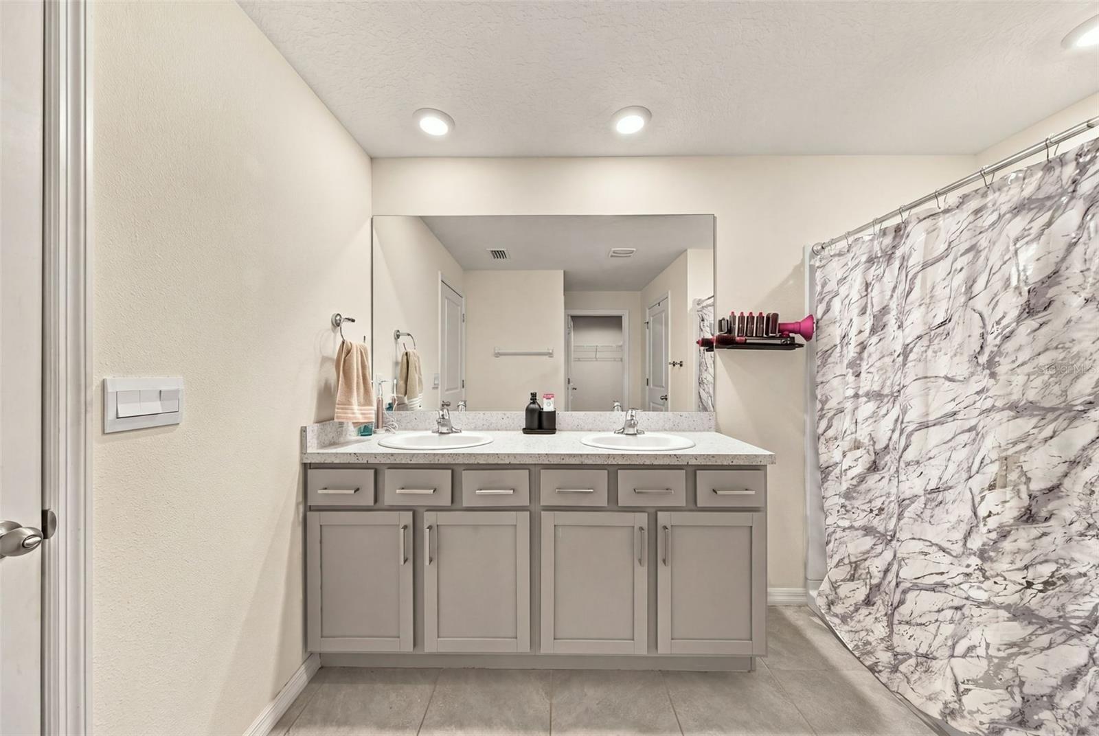 16739 Sunburst Lake St Property Photo 30