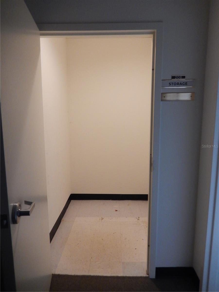 2015 Cattlemen Rd #a Property Photo 13