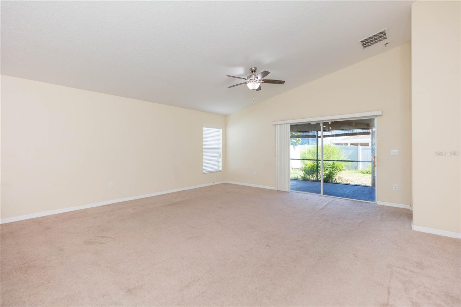 15406 Dakota Sky Pl Property Photo 6