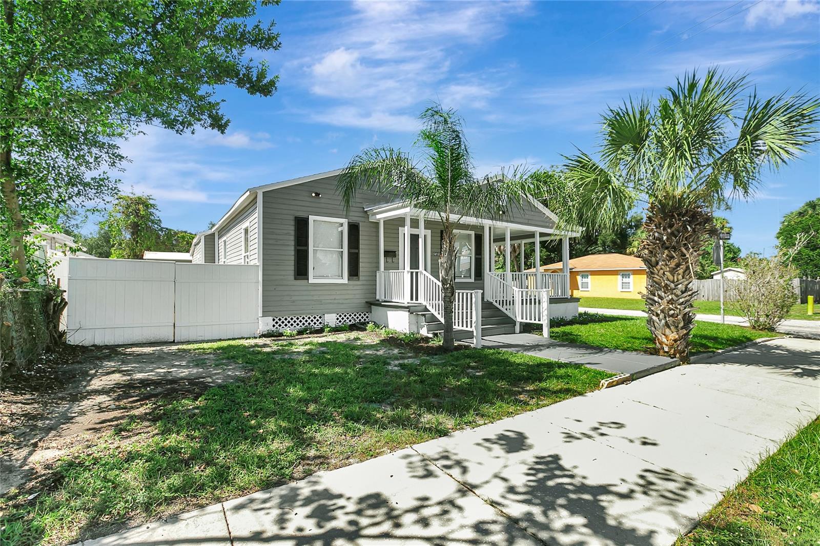 3812 N Tampa St Property Photo 2