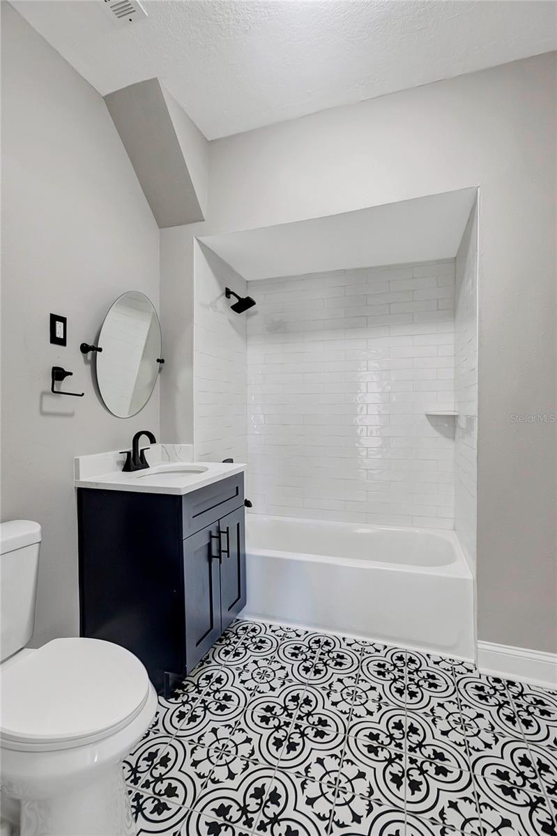 3812 N Tampa St Property Photo 30