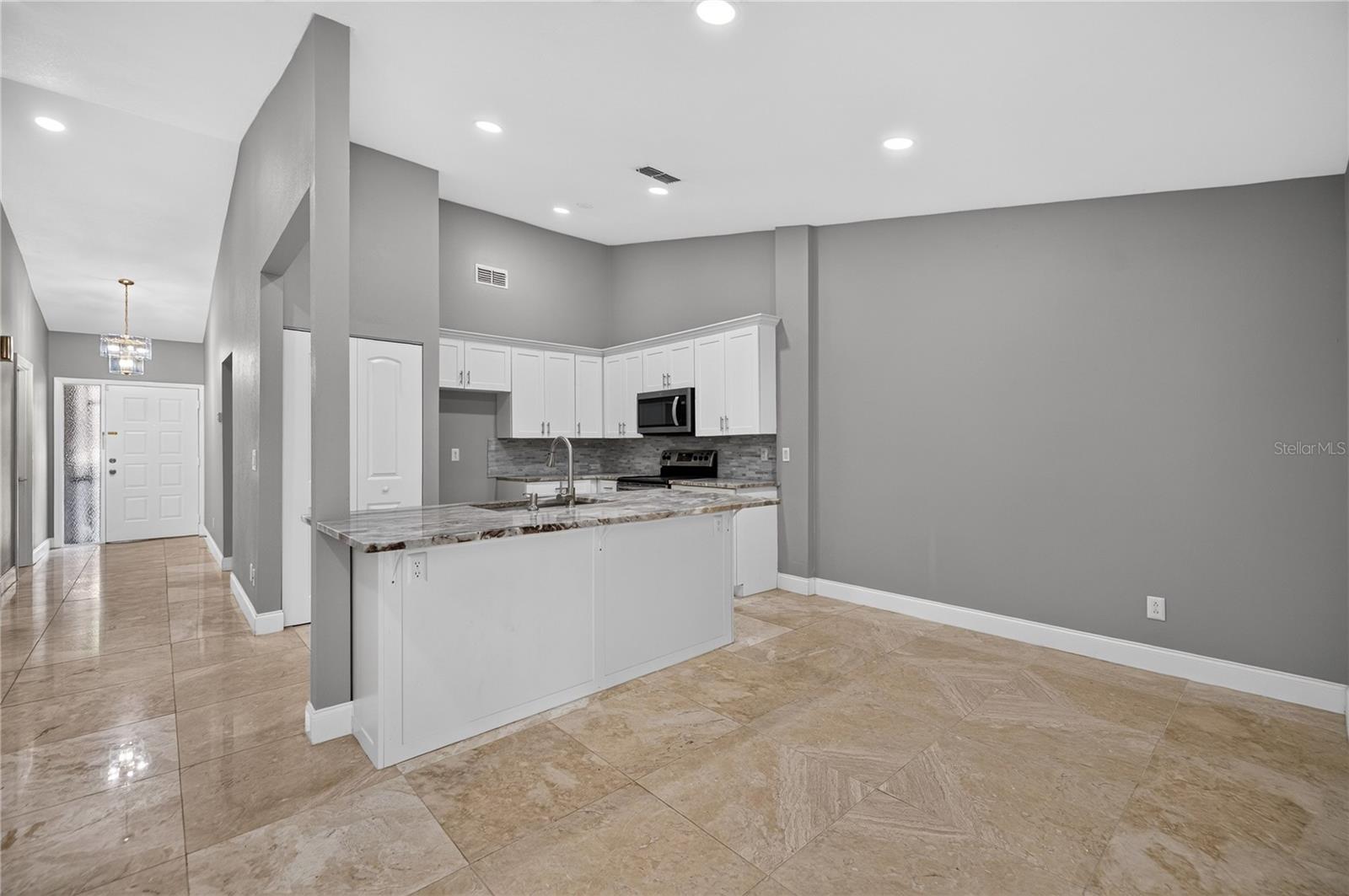 4004 Shoreside Cir Property Photo 12