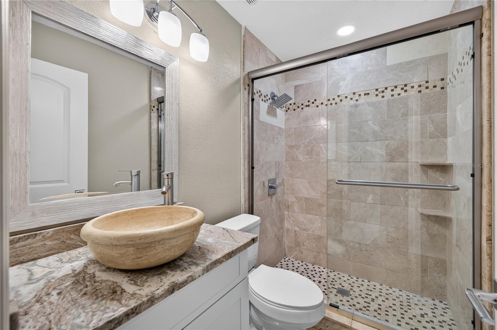 4004 Shoreside Cir Property Photo 19