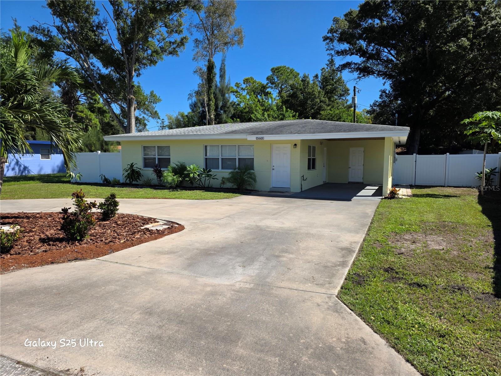 15601 ALMA AVE Property Photo 1