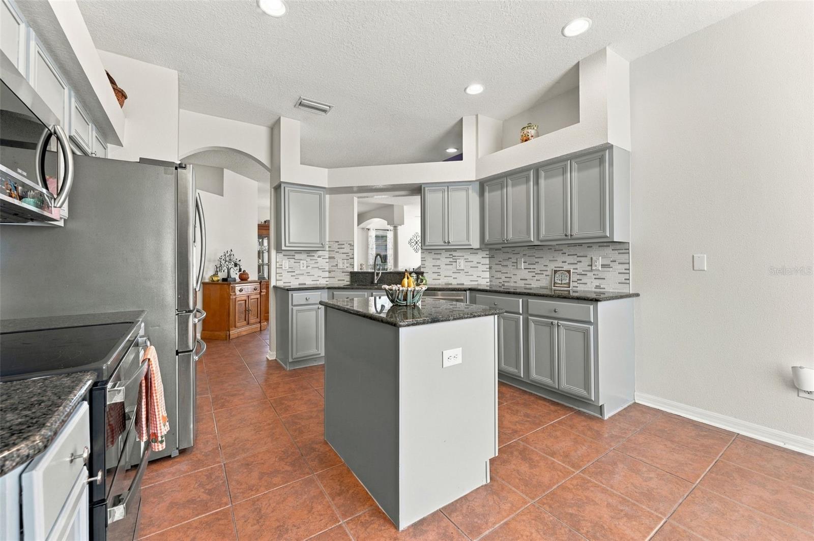 21916 Waverly Shores Ln Property Photo 12