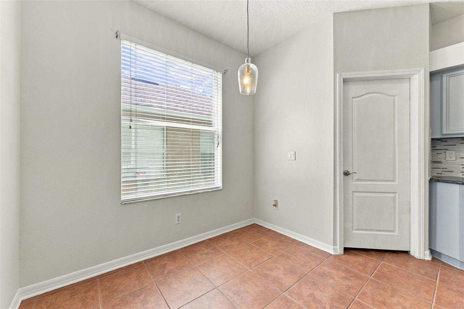 21916 Waverly Shores Ln Property Photo 15