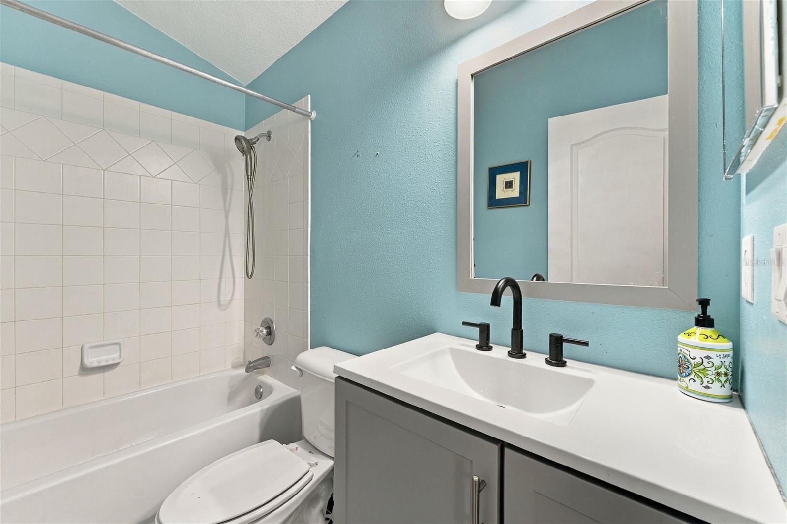 21916 Waverly Shores Ln Property Photo 38