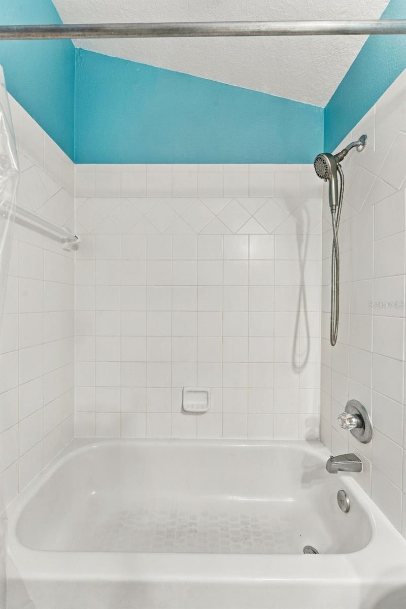 21916 Waverly Shores Ln Property Photo 39