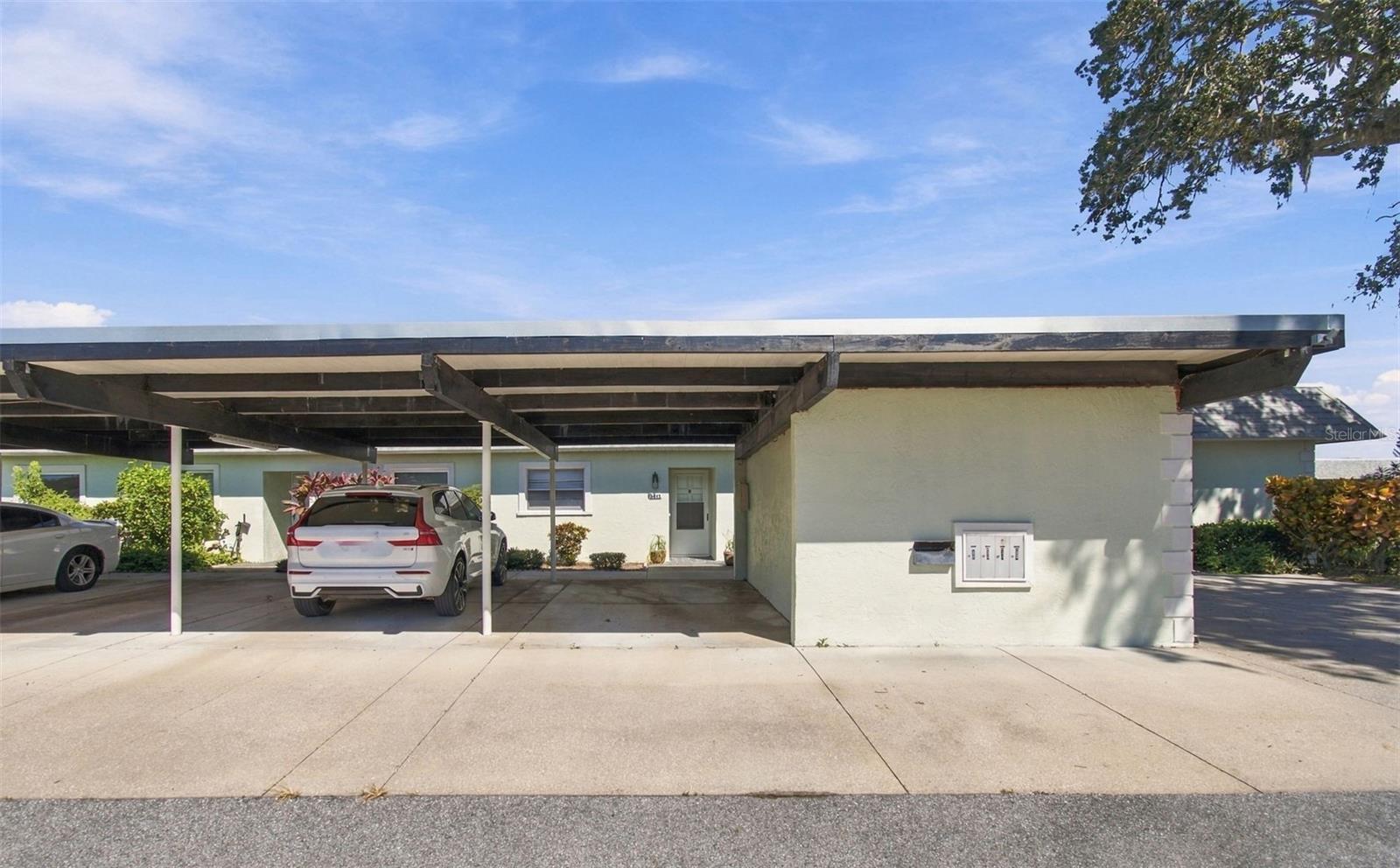 3411 TEESIDE DR #3411 Property Photo 1