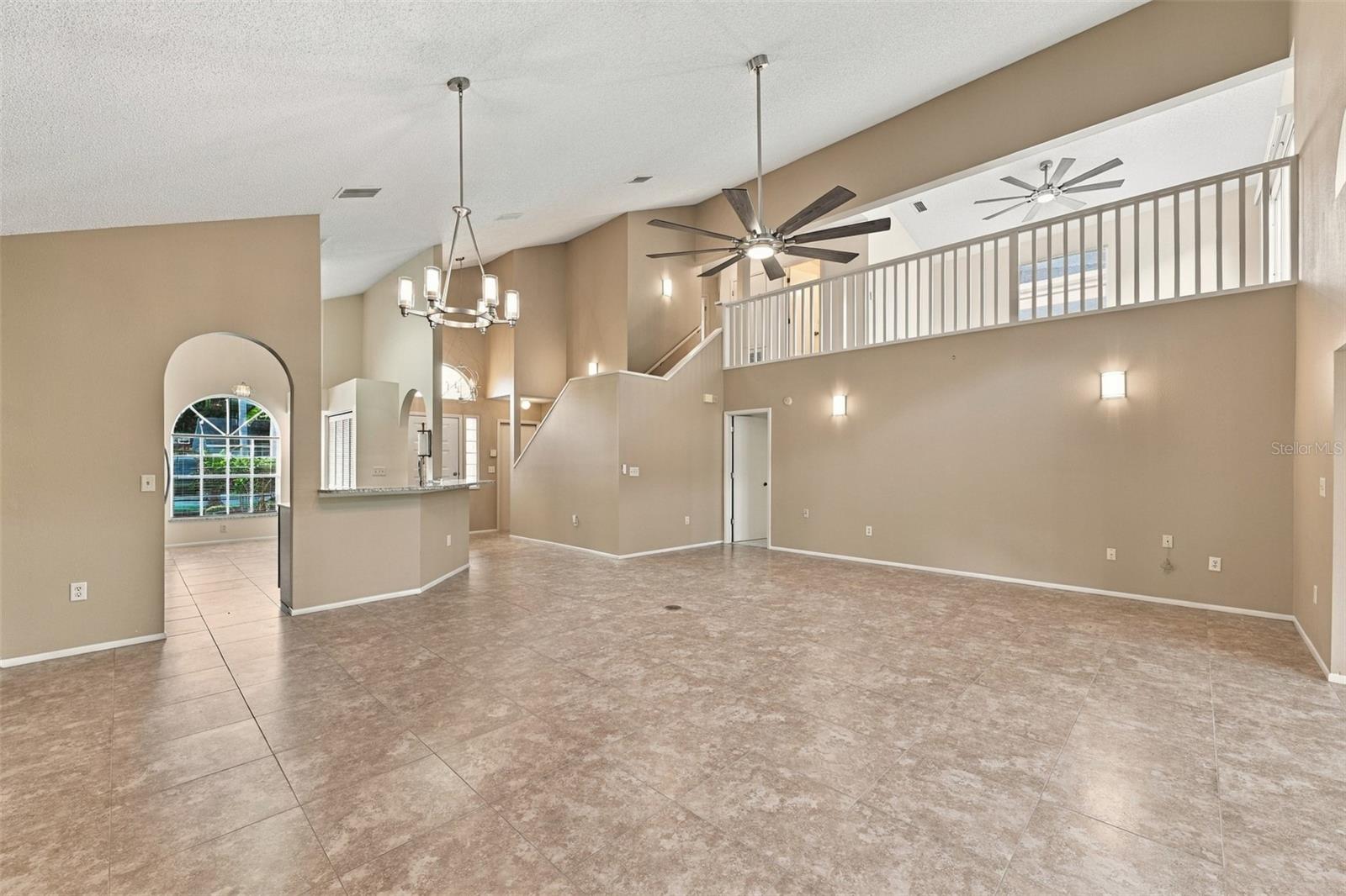 11109 Clayridge Dr Property Photo 2