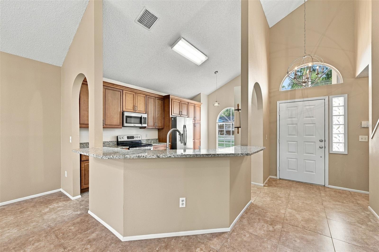 11109 Clayridge Dr Property Photo 3