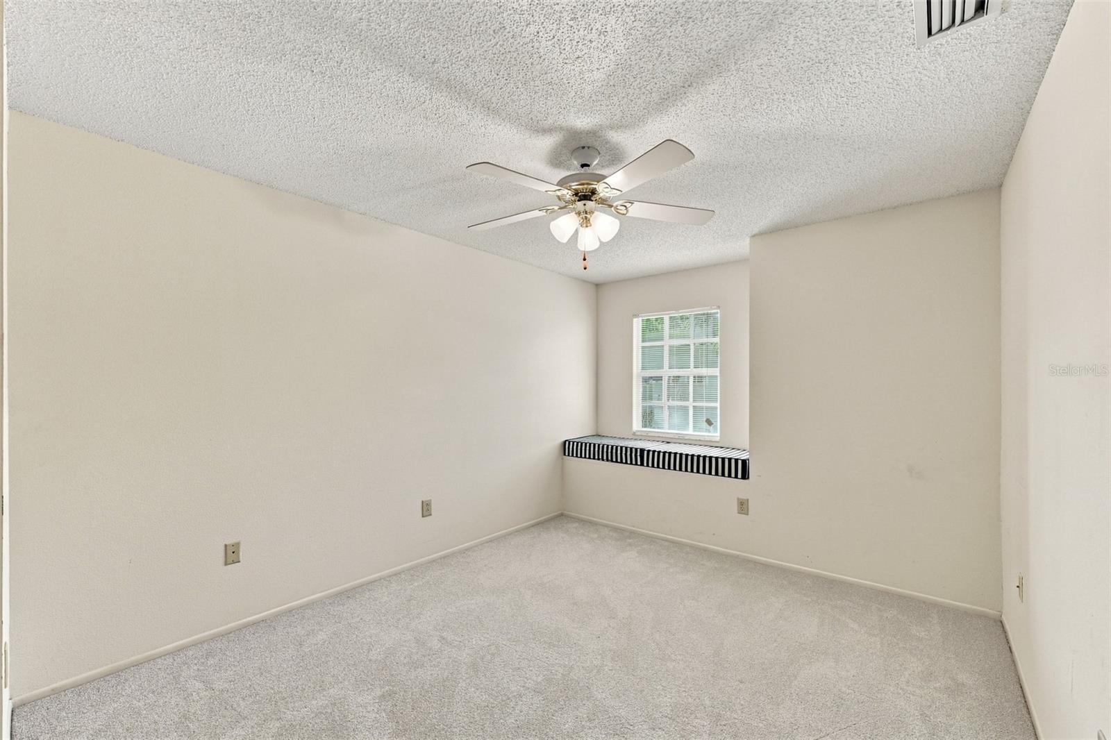 11109 Clayridge Dr Property Photo 22
