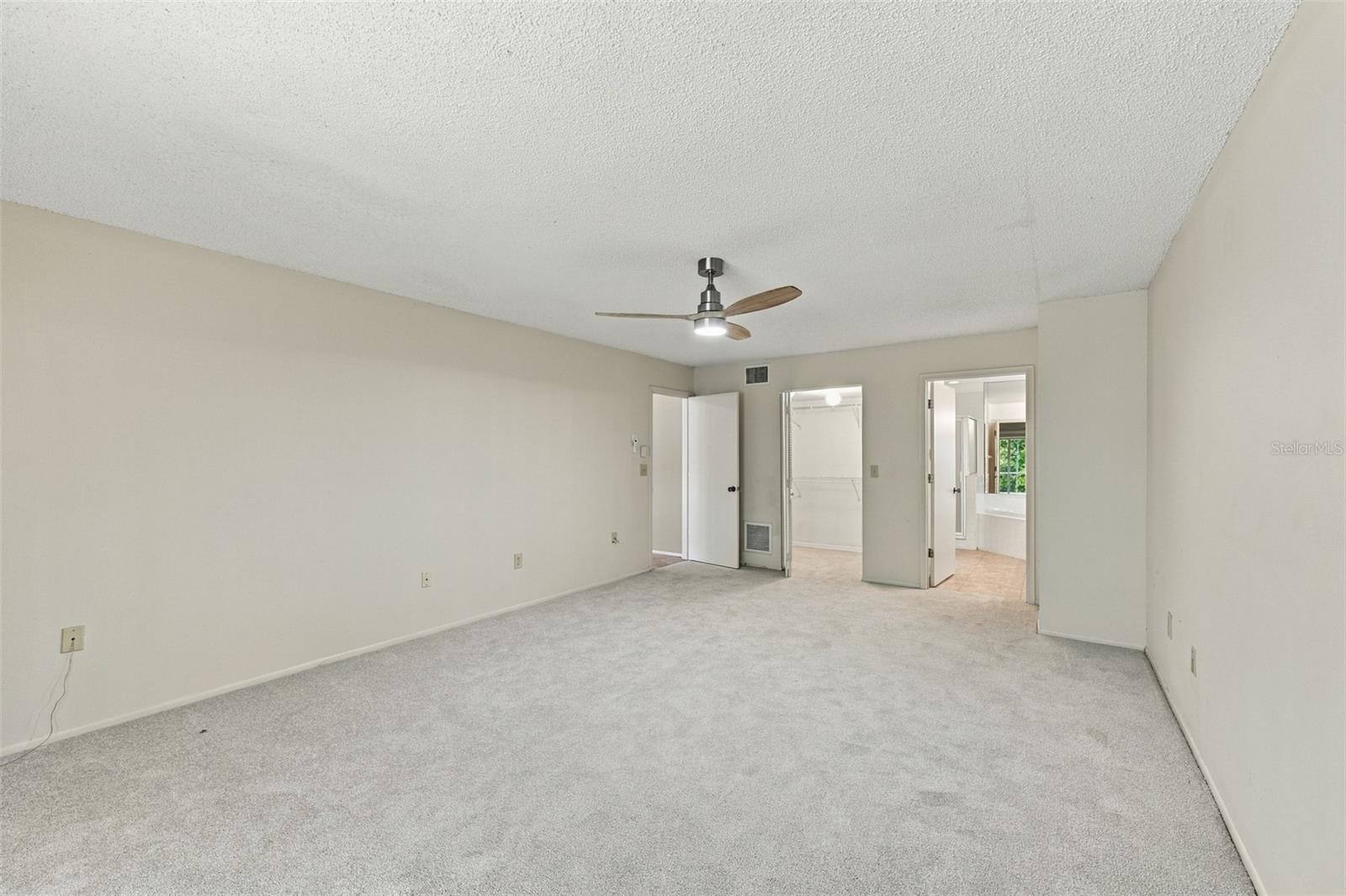 11109 Clayridge Dr Property Photo 27