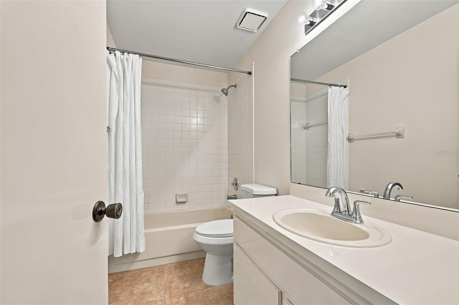 11109 Clayridge Dr Property Photo 29