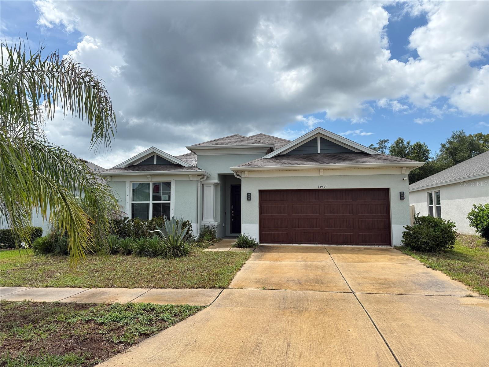 13933 Nesbit Ct Property Photo