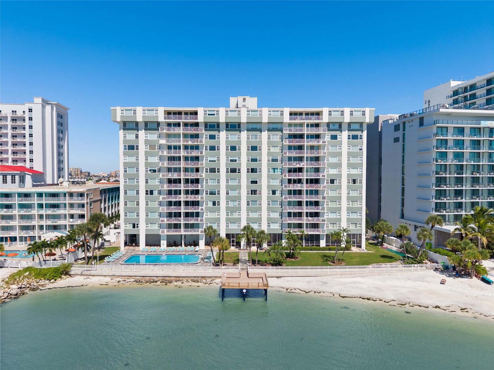 675 S Gulfview Blvd #ph4 Property Photo 1
