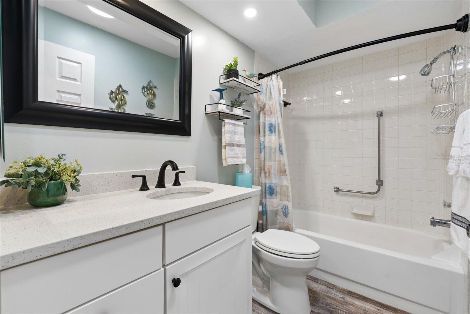 1307 Stonehaven Ln Property Photo 15