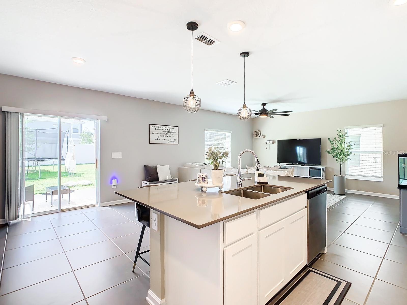 1042 John Jacob Rd Property Photo 10