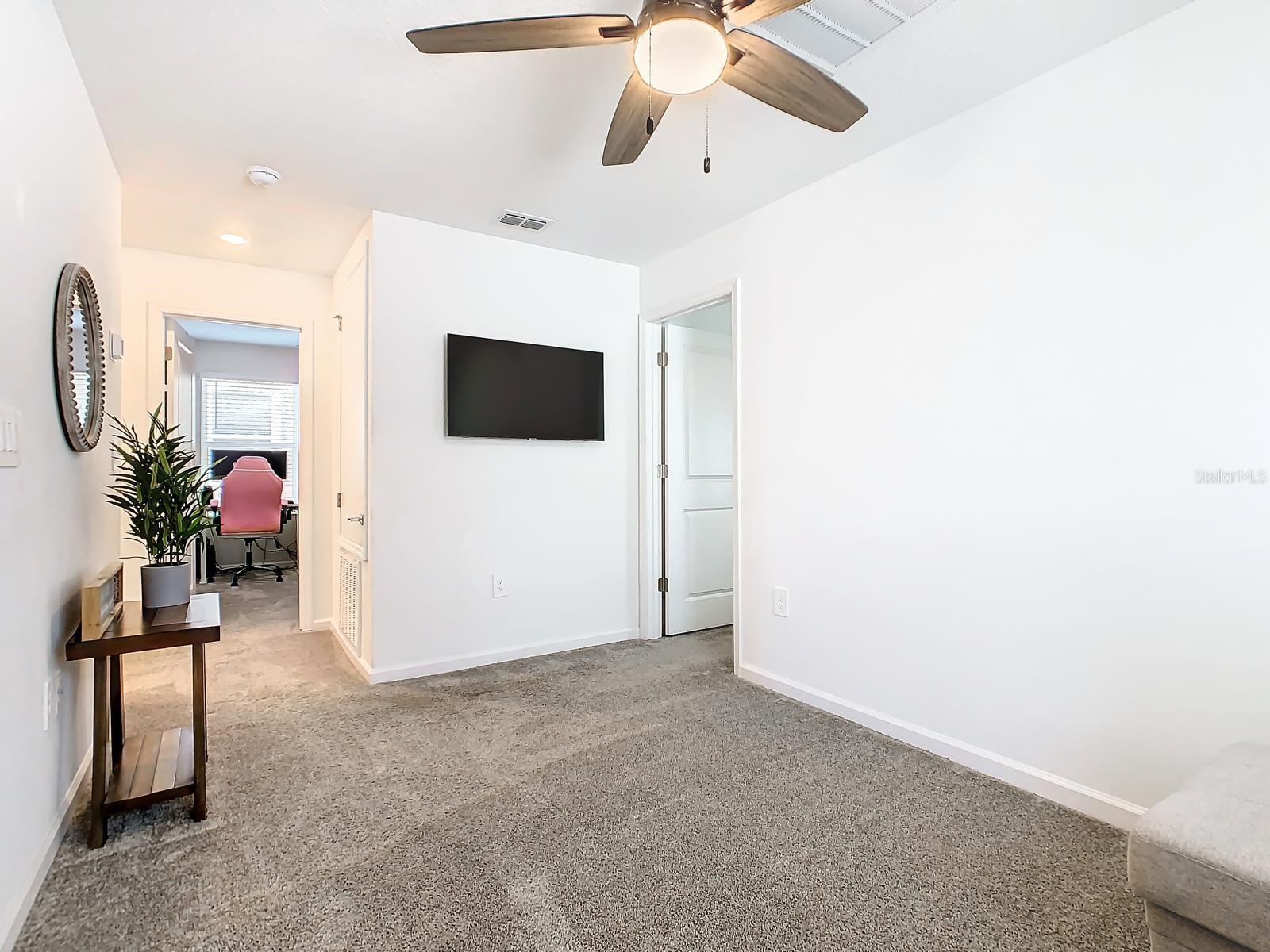1042 John Jacob Rd Property Photo 16