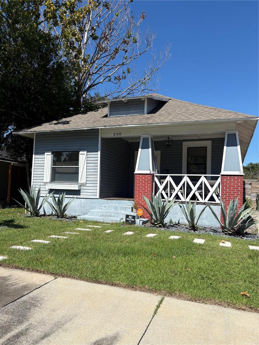 200 E FERN ST Property Photo 1