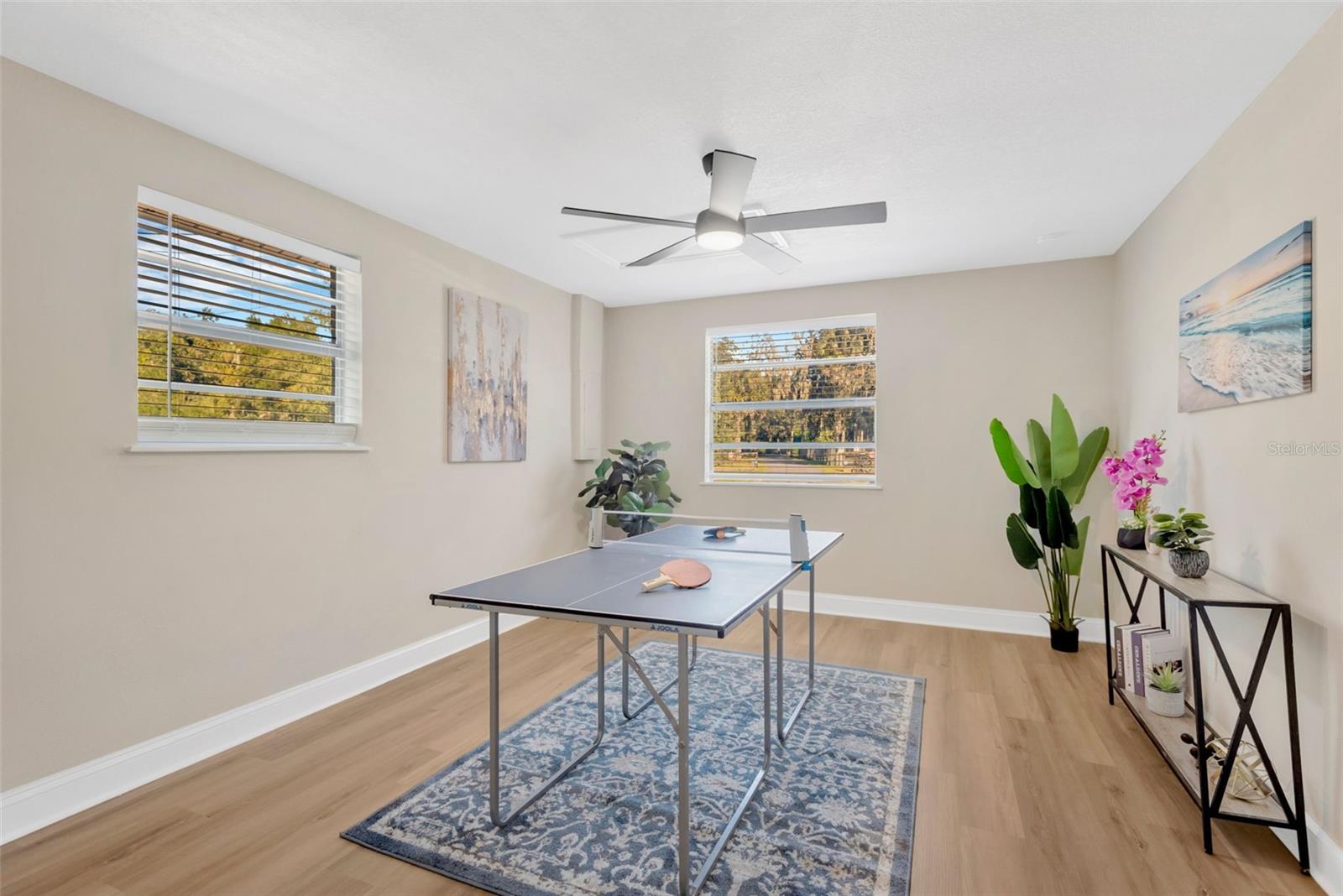 6809 Valrie Ln Property Photo 17
