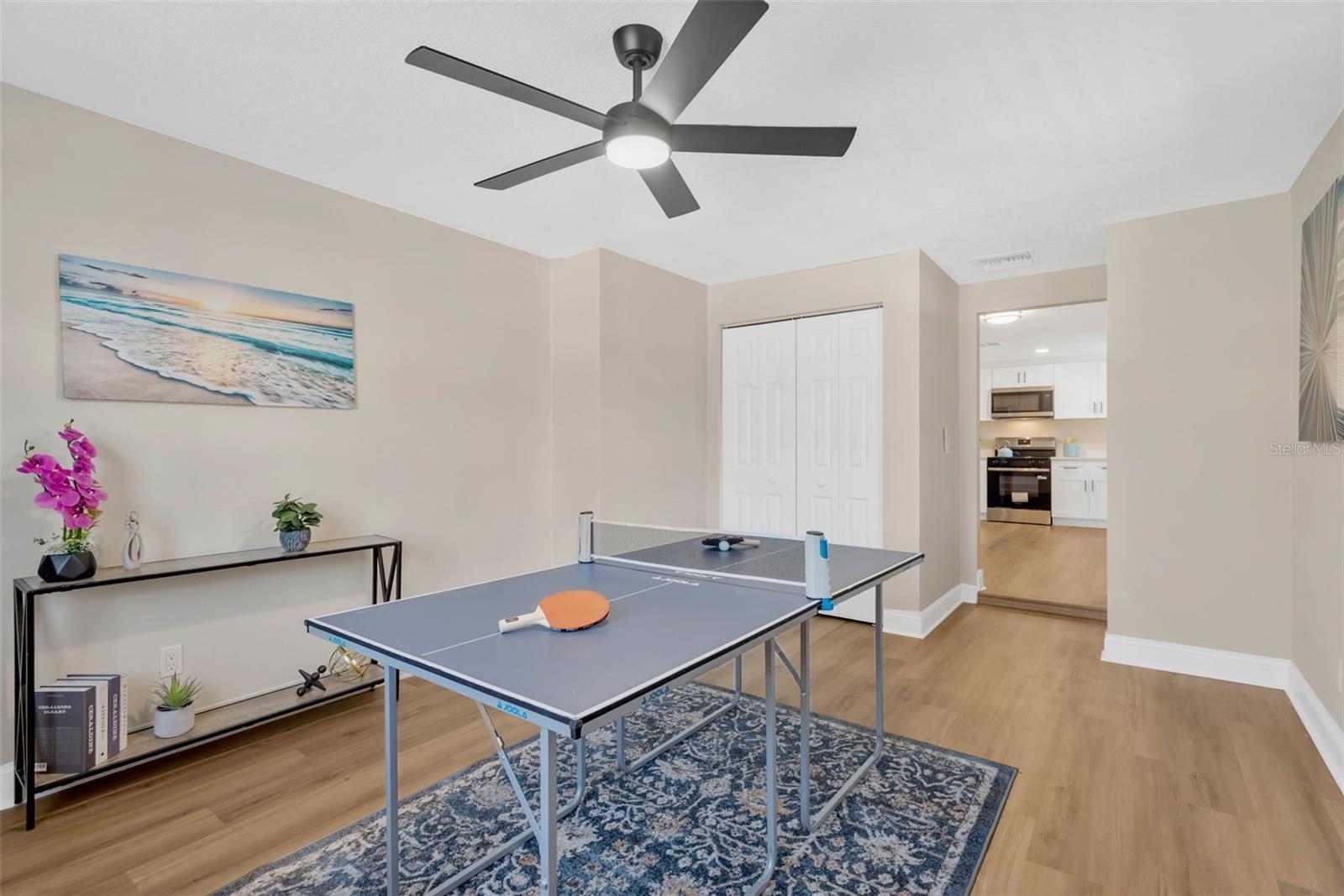 6809 Valrie Ln Property Photo 20