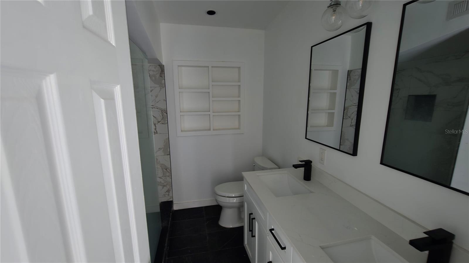 1600 Delaware Ave Ne Property Photo 15