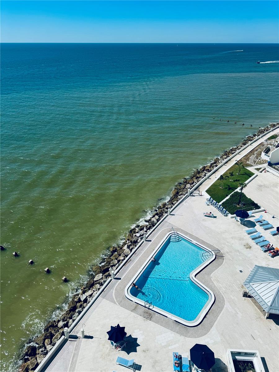 450 S Gulfview Blvd #1206 Property Photo 10