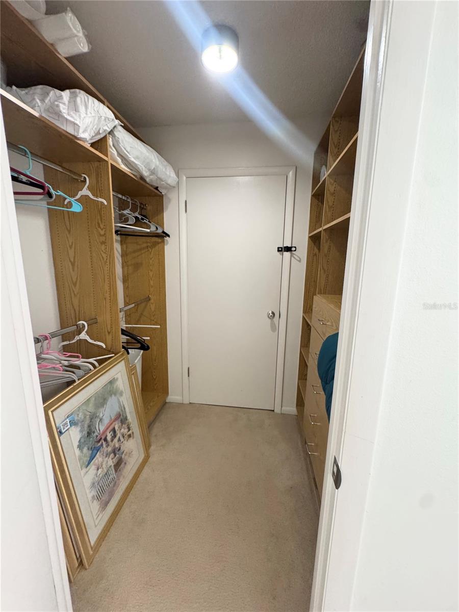 450 S Gulfview Blvd #1206 Property Photo 38