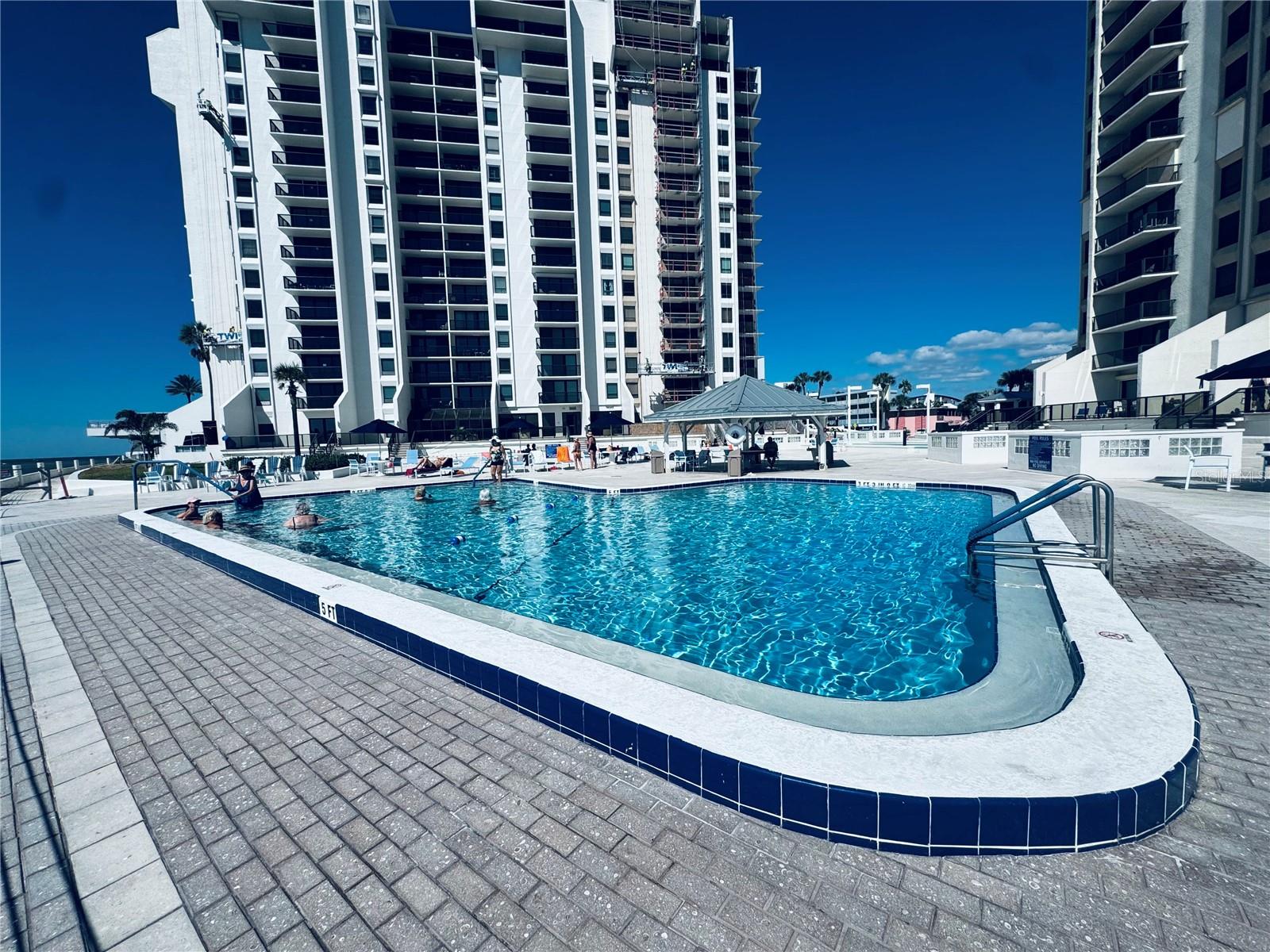 450 S Gulfview Blvd #1206 Property Photo 41