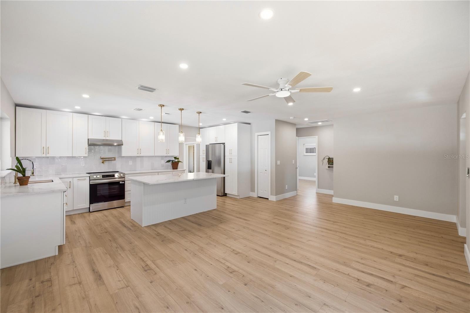 1900 60th St S Property Photo 10