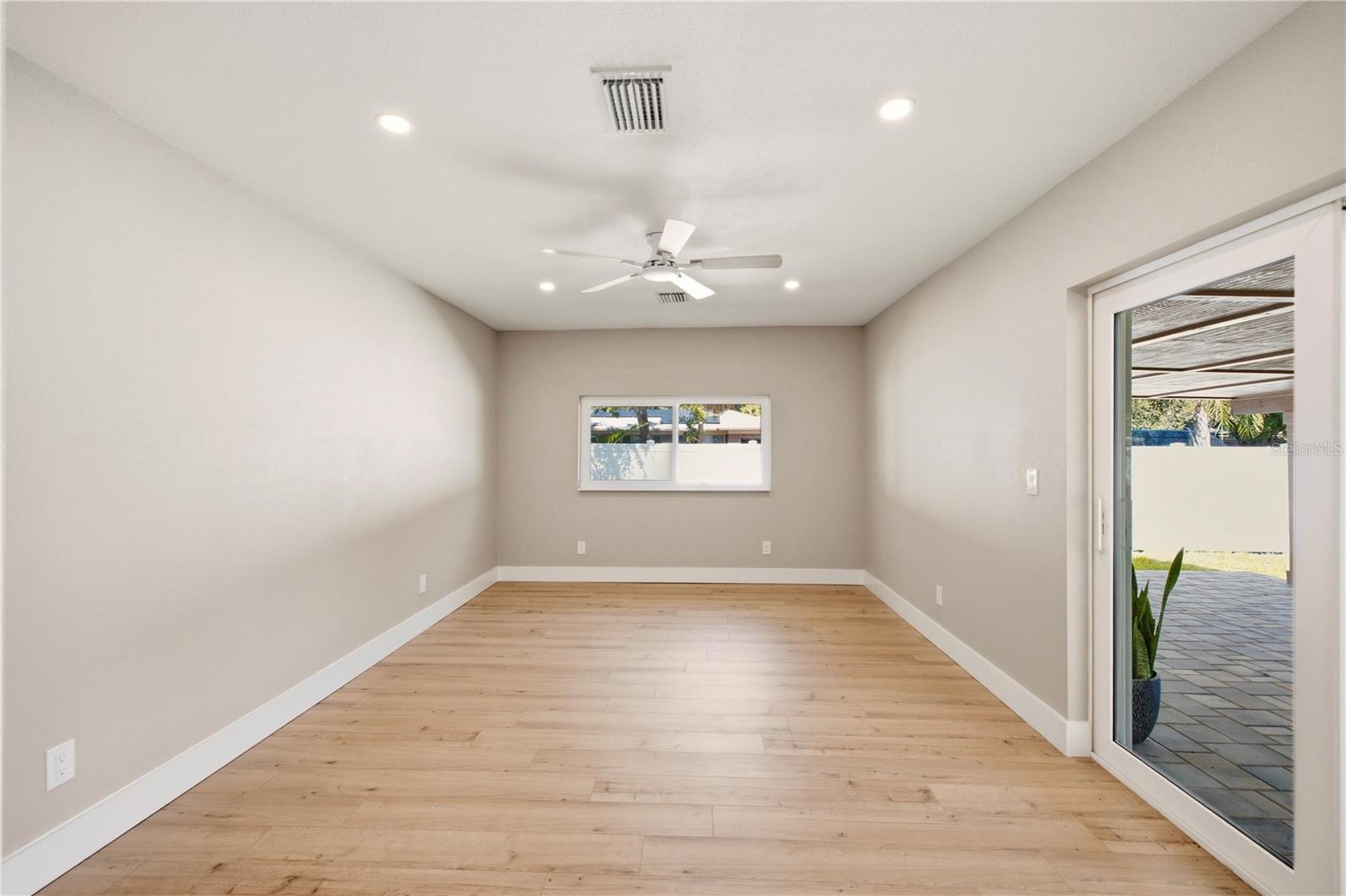1900 60th St S Property Photo 15