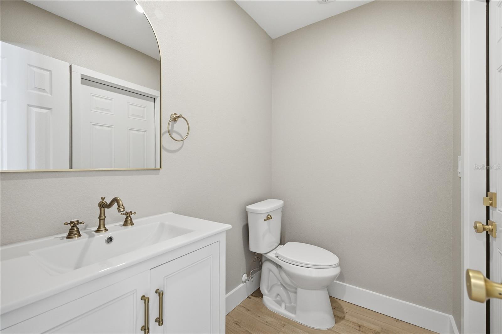 1900 60th St S Property Photo 32