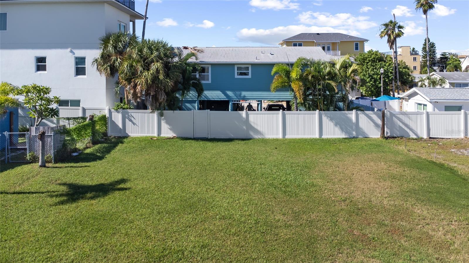 18018 4TH ST E Property Photo 1