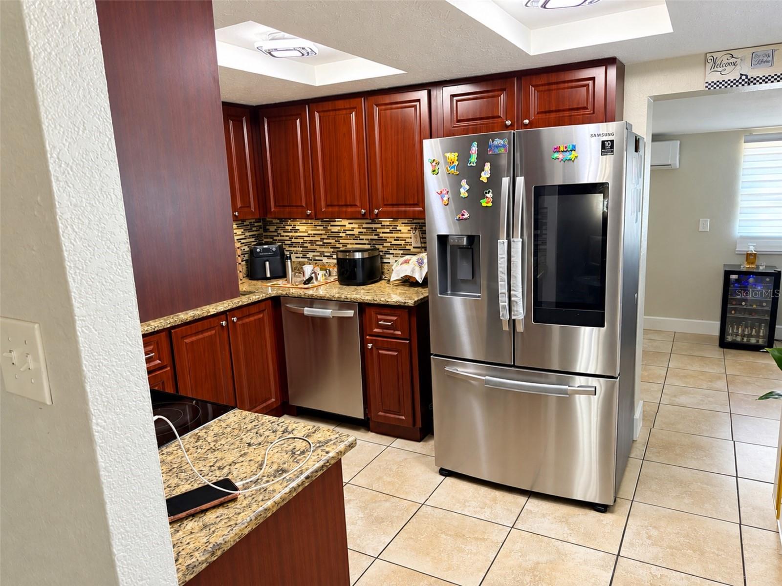 5513 Golden Dr Property Photo 7