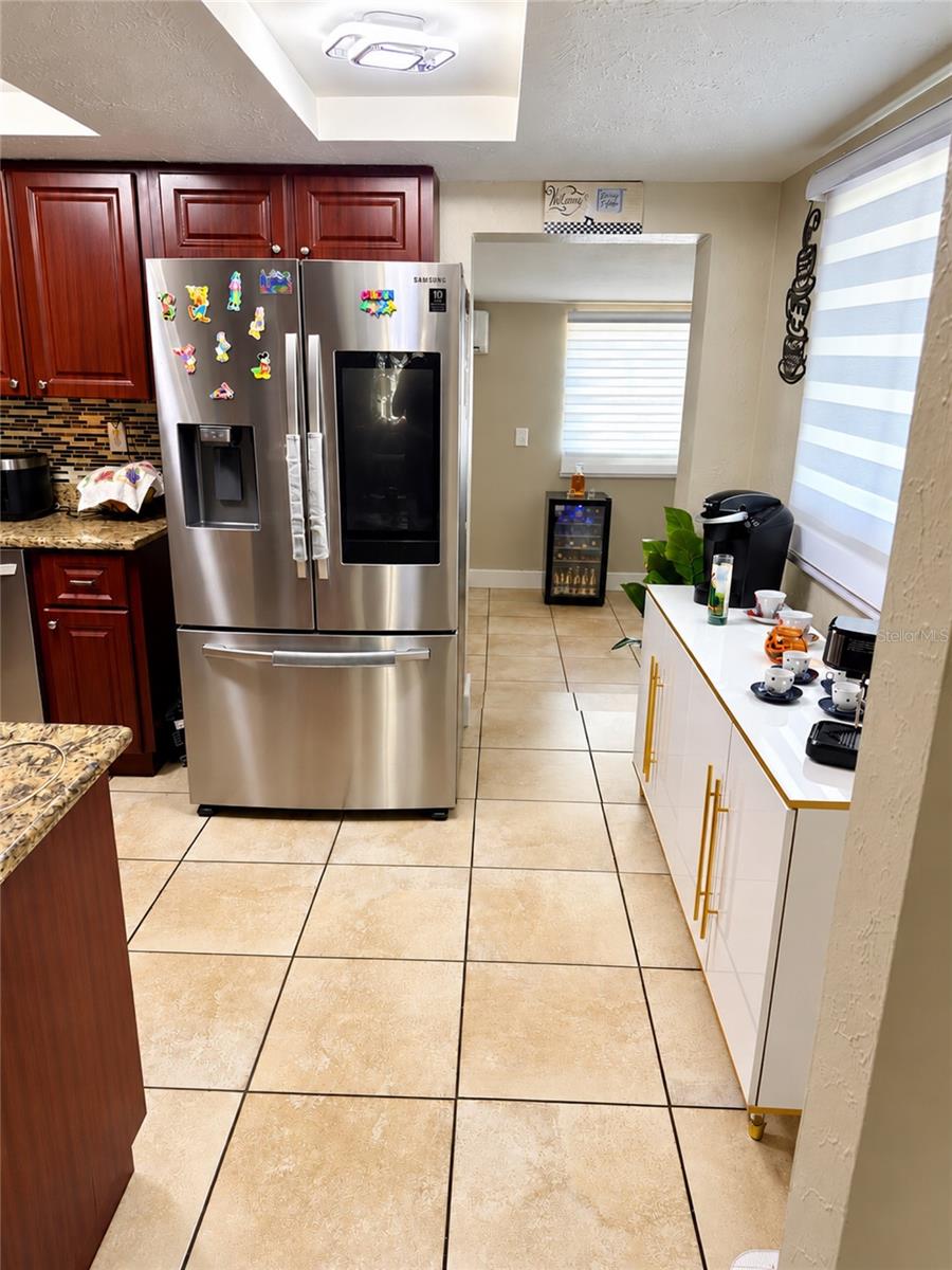5513 Golden Dr Property Photo 8