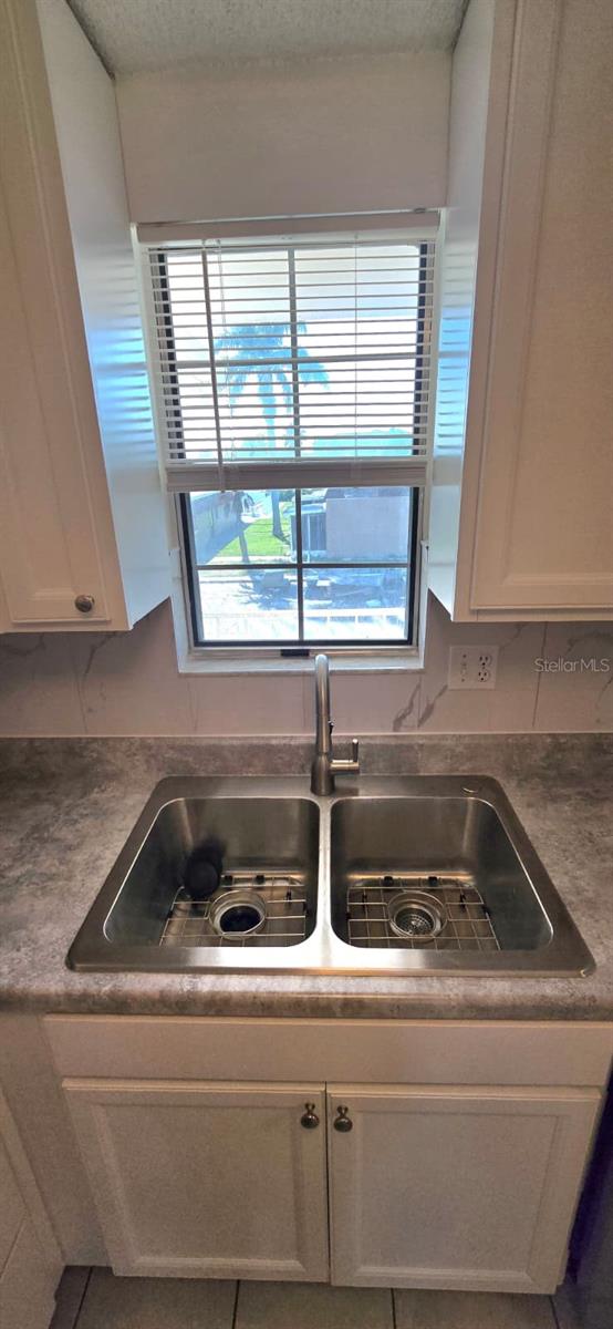 6340 Providence Cir #202 Property Photo 11