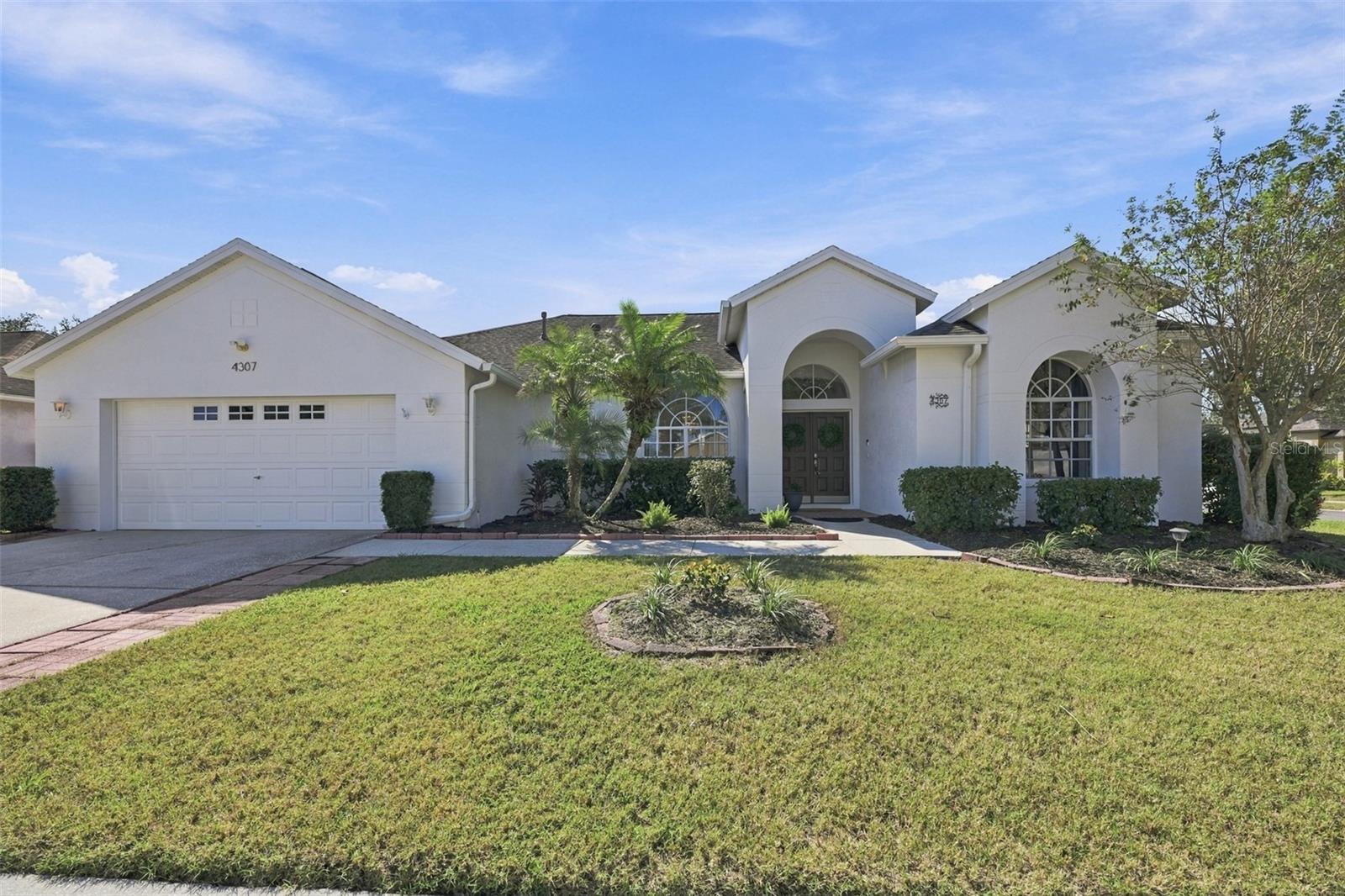 4307 Brooke Dr Property Photo