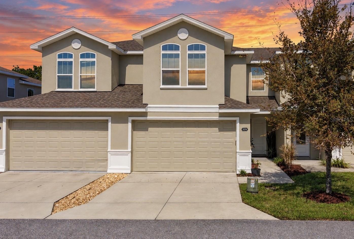 2270 Montview Dr Property Photo