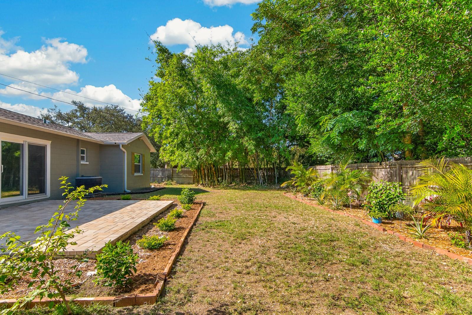 120 Orange Ave N Property Photo 37