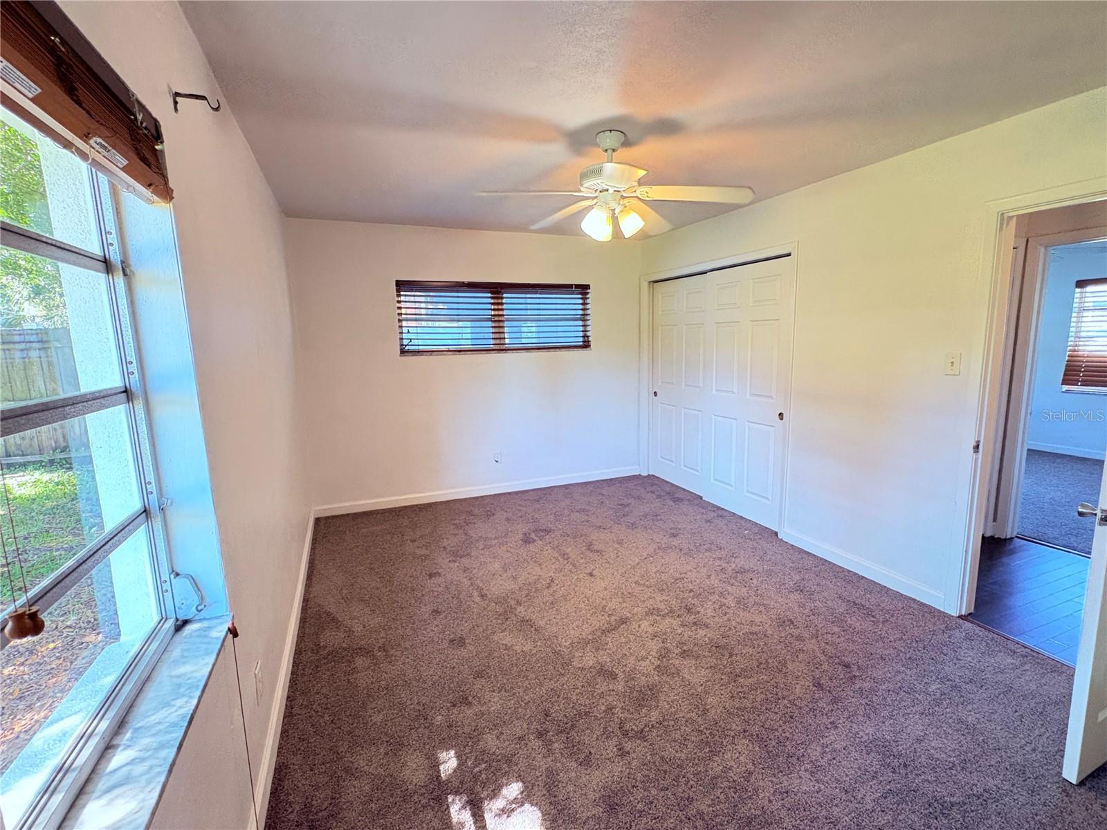 1518 W River Ln Property Photo 12