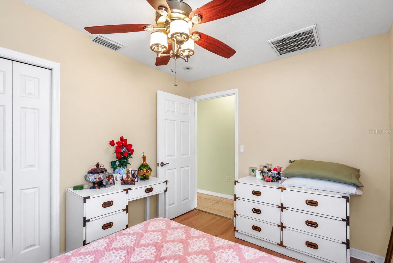 8524 Corinthian Way Property Photo 21