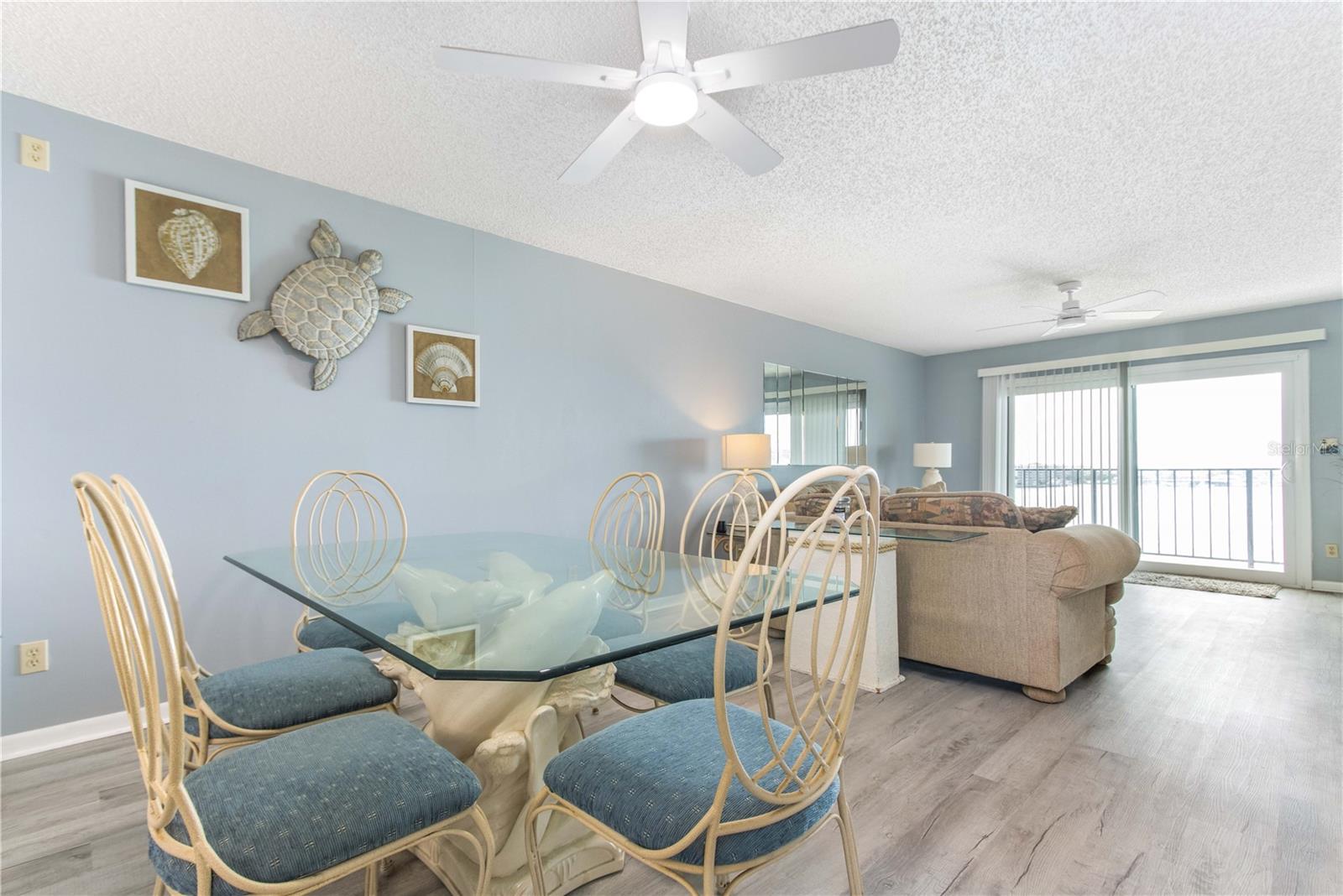 650 Island Way #602 Property Photo 10