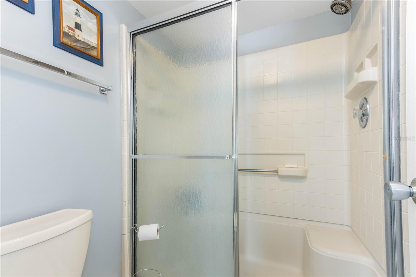 650 Island Way #602 Property Photo 18