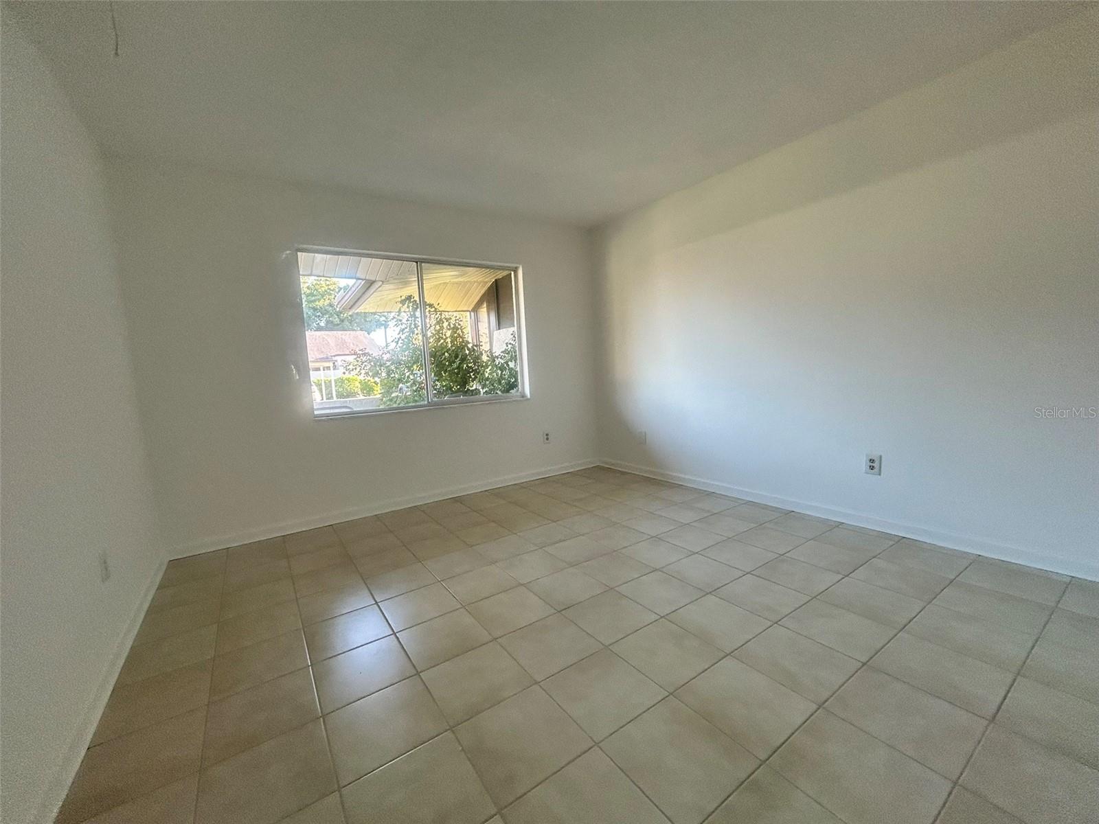 1235 14th Cir Se #93 Property Photo 24