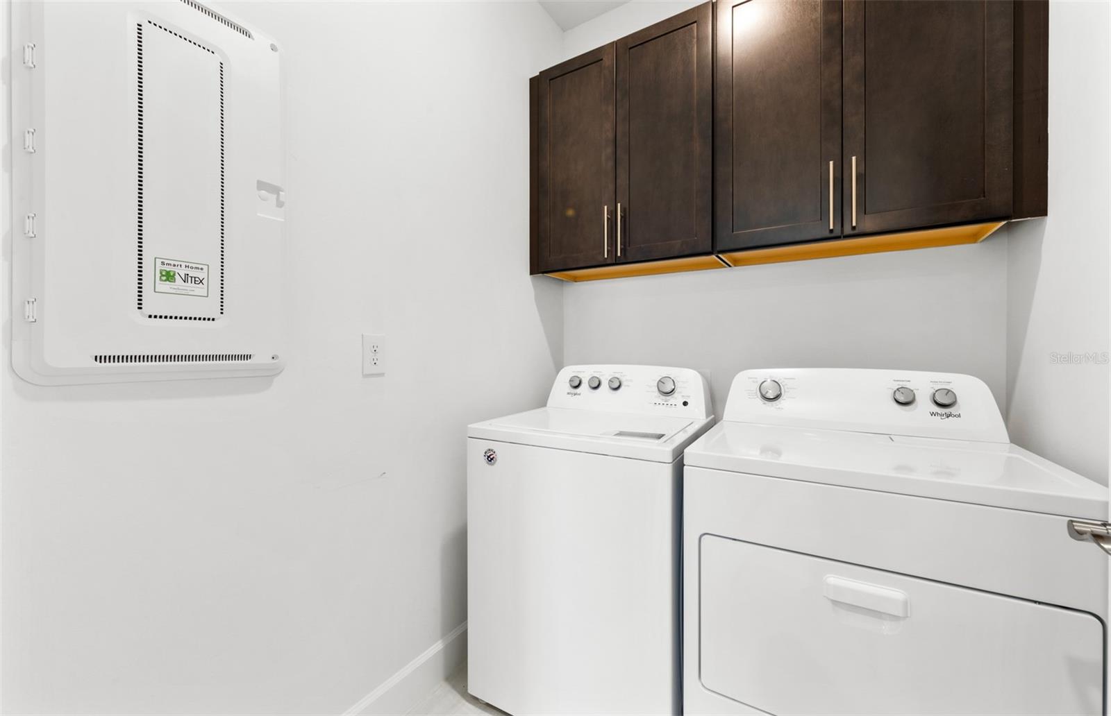 10513 Sea Breeze Ridge Dr Property Photo 11