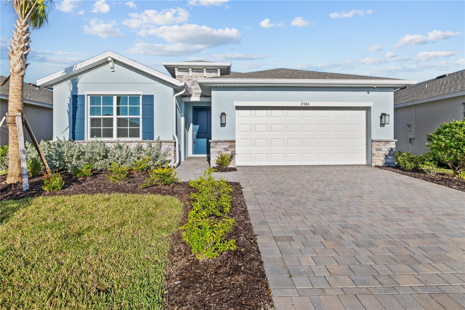 17740 Shade Tree Loop Property Photo 1