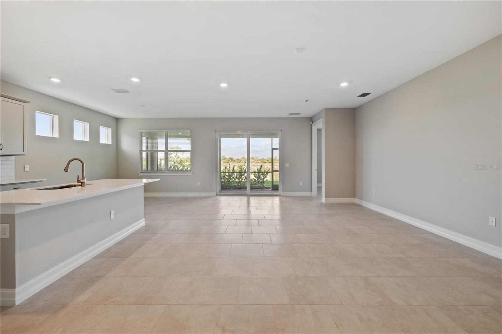 17740 Shade Tree Loop Property Photo 15